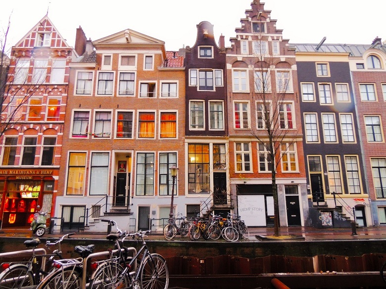 Maisons étoites Amsterdam